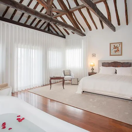 Palace Museum & National Monument - Espaco Palmeiras (adults Only) 4*