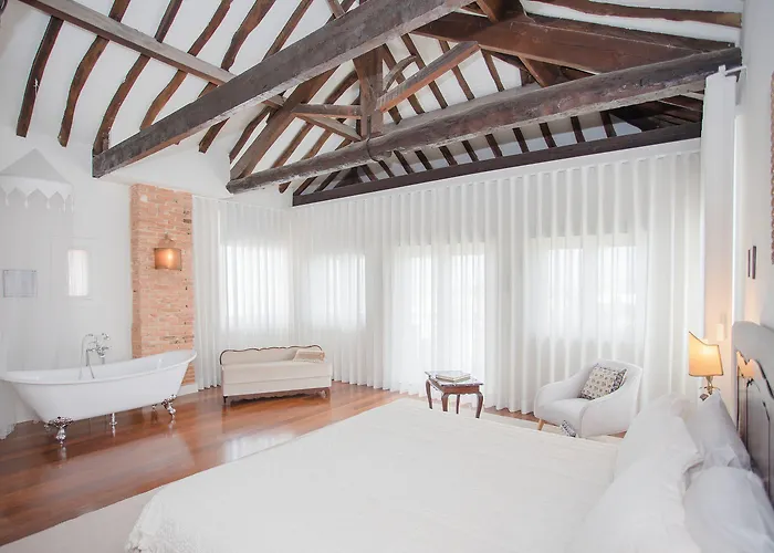 Palace Museum & National Monument - Espaco Palmeiras (adults Only) Hotel Oporto