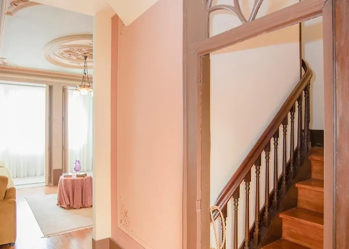 Palace Museum&national Monument - Espaço Palmeiras 4* Oporto